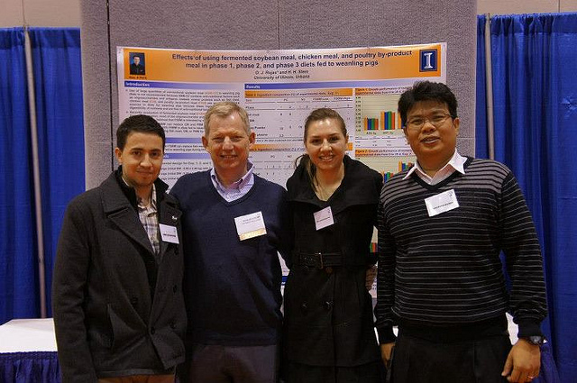 Oscar, Dr. Stein, Caroline, and Tanawong at the Illinois Pork Expo